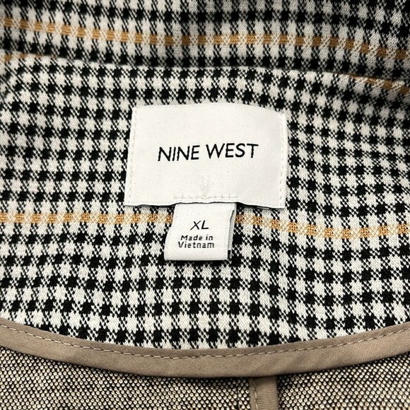 NEW Nine West | Single Button Plaid Blazer | XL - Picture 8 of 14